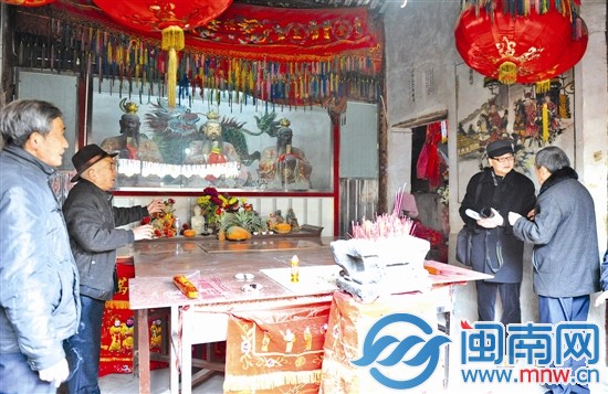 文史專家齊聚，為修繕獻(xiàn)策